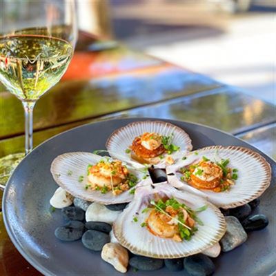 Baked Scallops with Herbs
